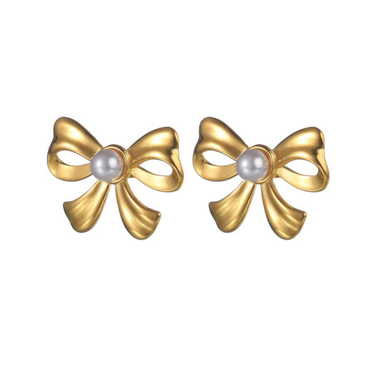 Bow Pearl Stud
