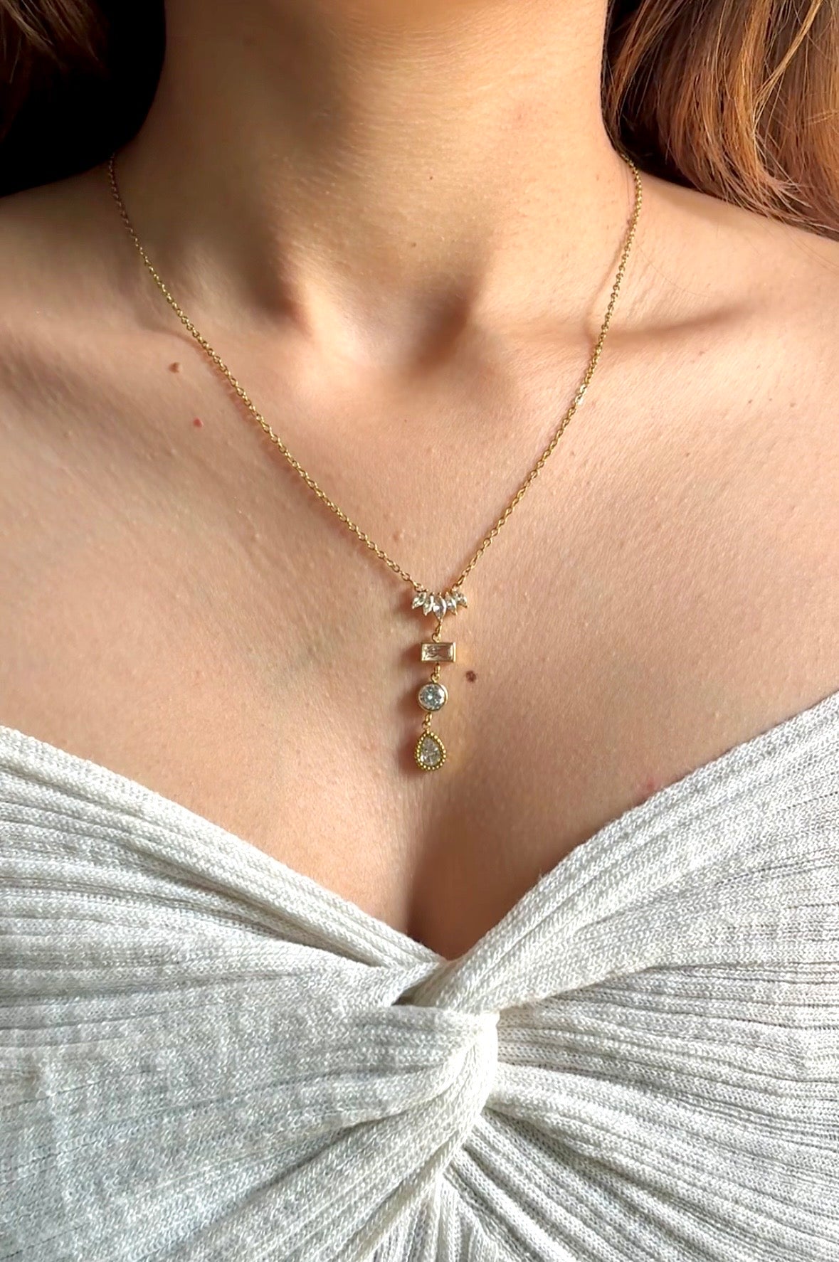 Vera Circle Drop Necklace