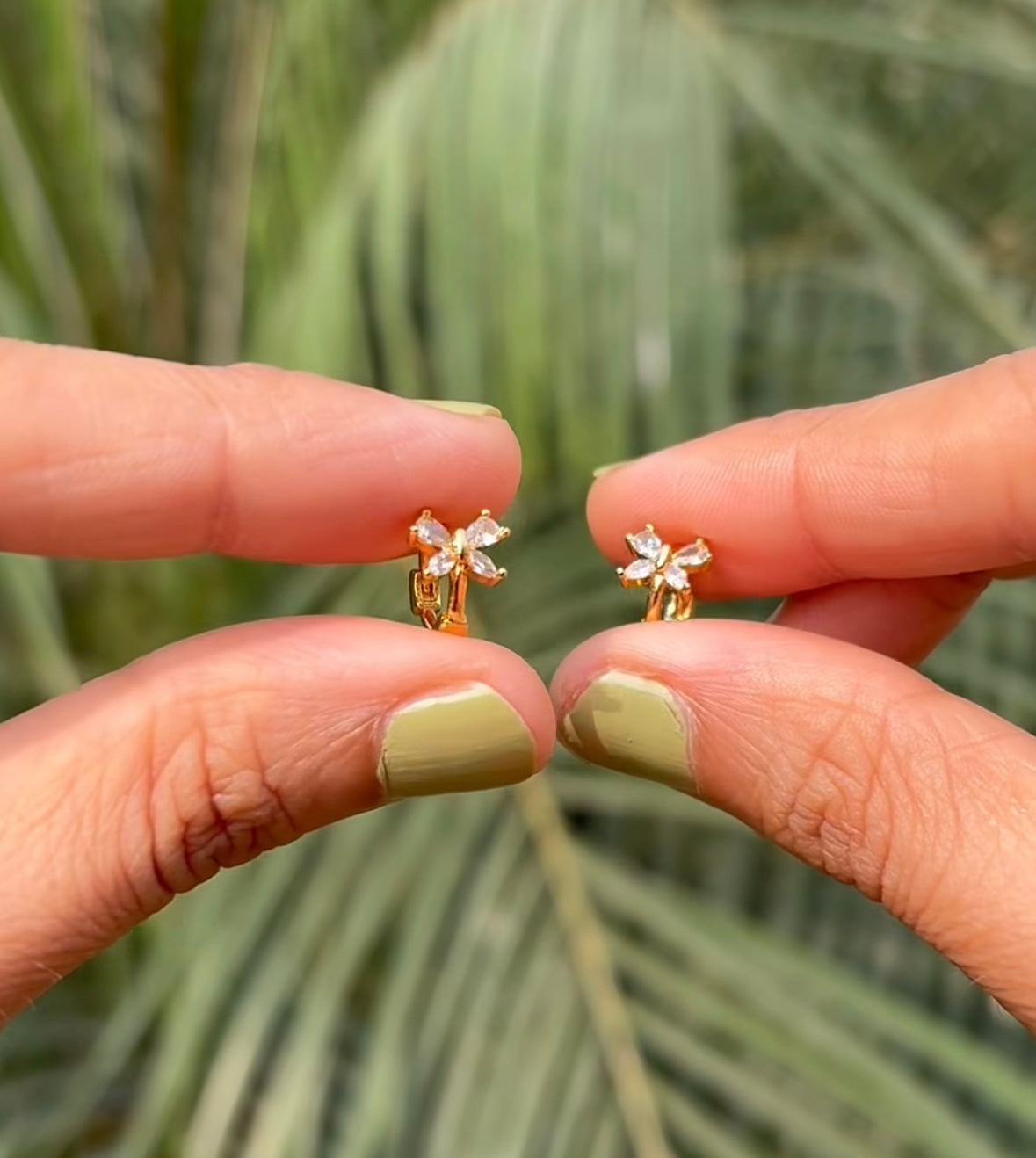 Mini Butterfly (Upper Ear Lobe)