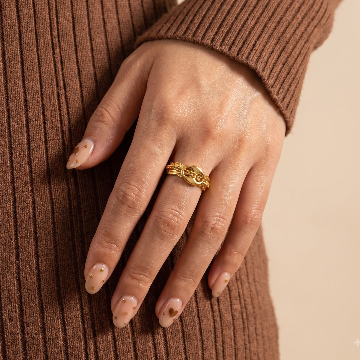 Maxine Ring
