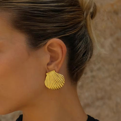 Shell Stud Earrings