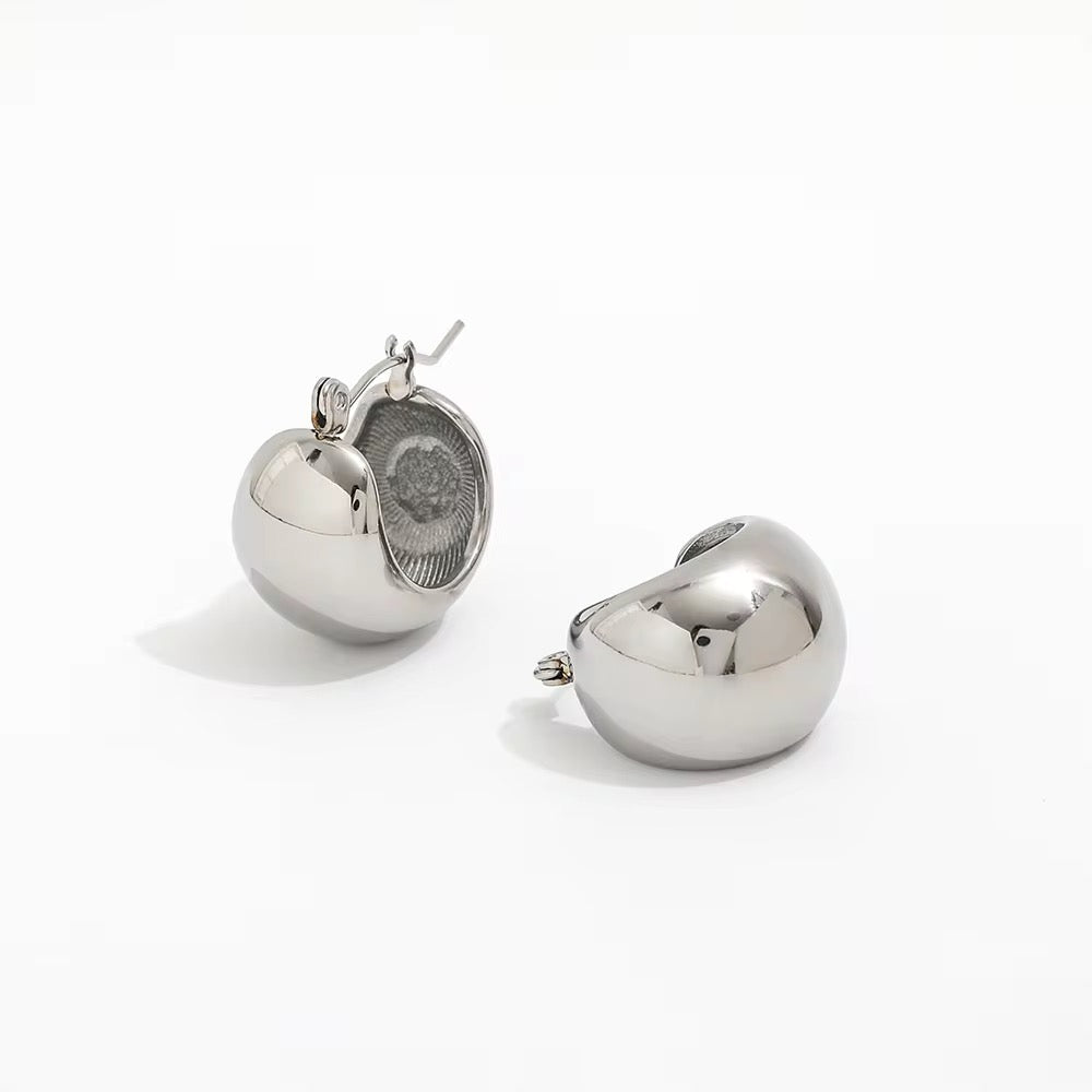 Rome Huggies (Earrings)