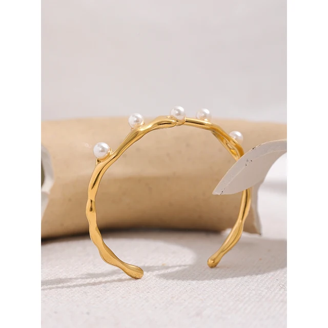 Pearl Bangle